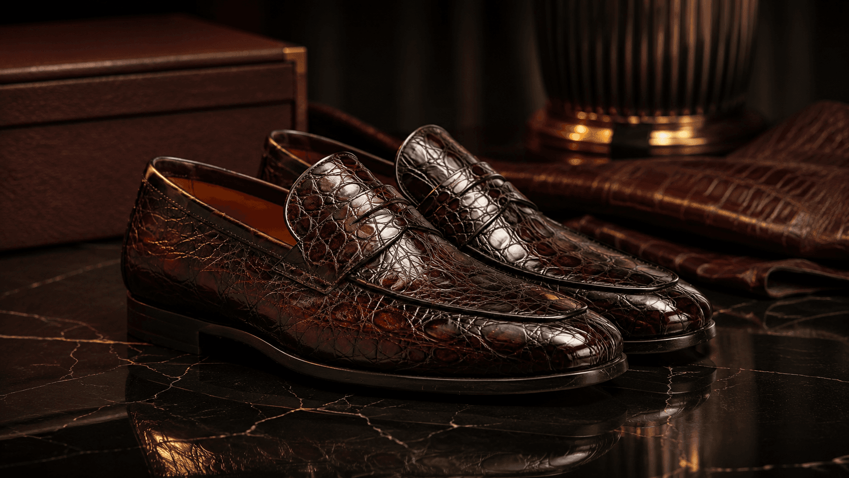 LEGACY — FV-001, bordo timsah desenli deri loafer